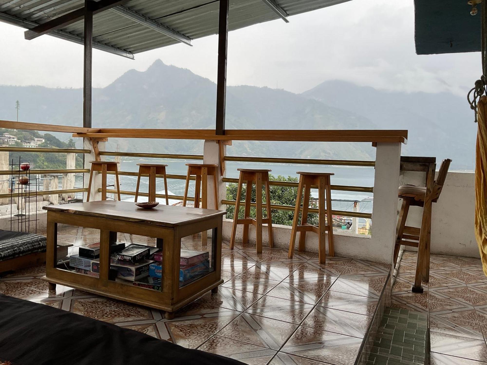 Mandala'S Hostal San Pedro La Laguna Luaran gambar