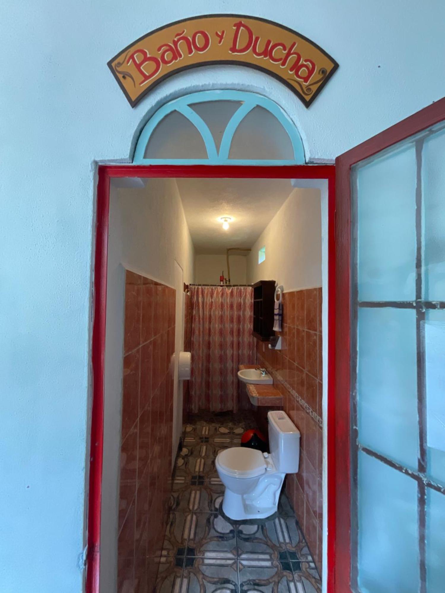 Mandala'S Hostal San Pedro La Laguna Luaran gambar