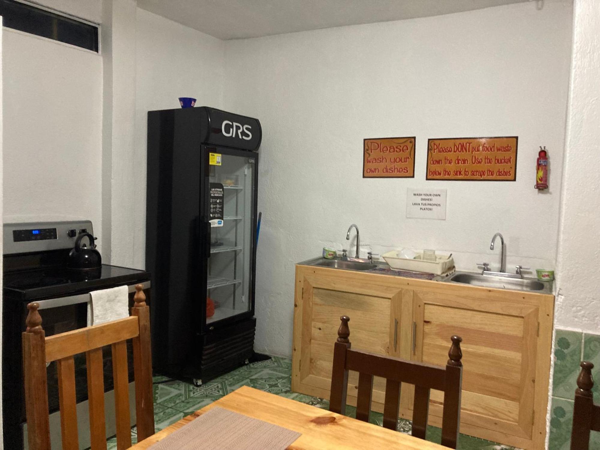 Mandala'S Hostal San Pedro La Laguna Luaran gambar
